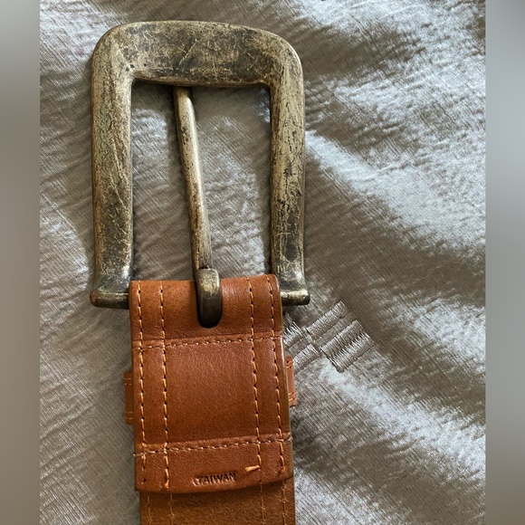 Brown Leather Belt - Picture 2 of 3